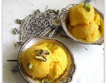 Mango Peach Ice Cream, low fat & eggless