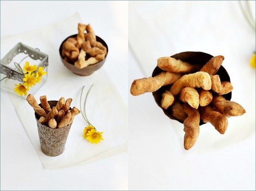 Cheddar Rosemary Cheese Straws