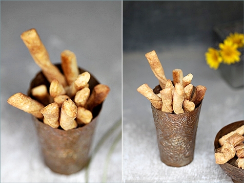 Cheddar Rosemary Cheese Straws