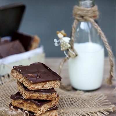 Dark Chocolate Caramel Oat & Almond Shortbread