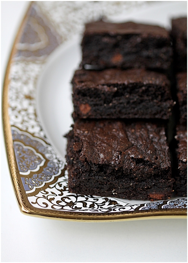 Cocoa wholewheat almond brownies