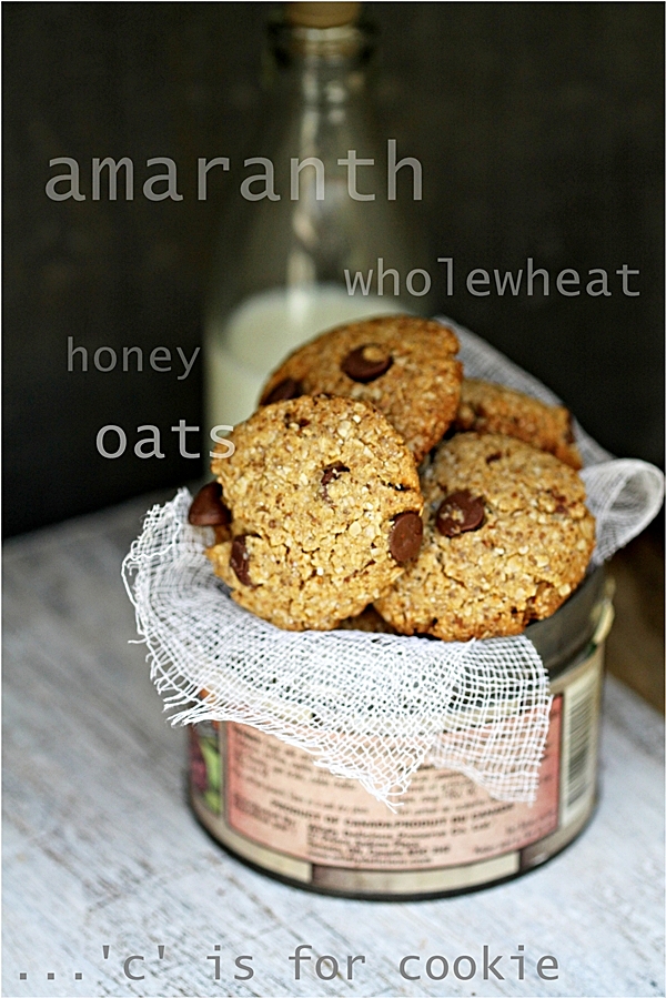 Eggless Almond Honey Wholegrain Cookies 