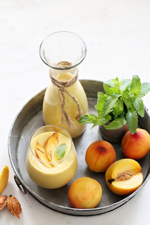 Peach Oat Almond Smoothie