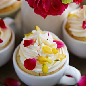 Eggless Saffron Pistachio Cupcakes with Saffron Buttercream 2