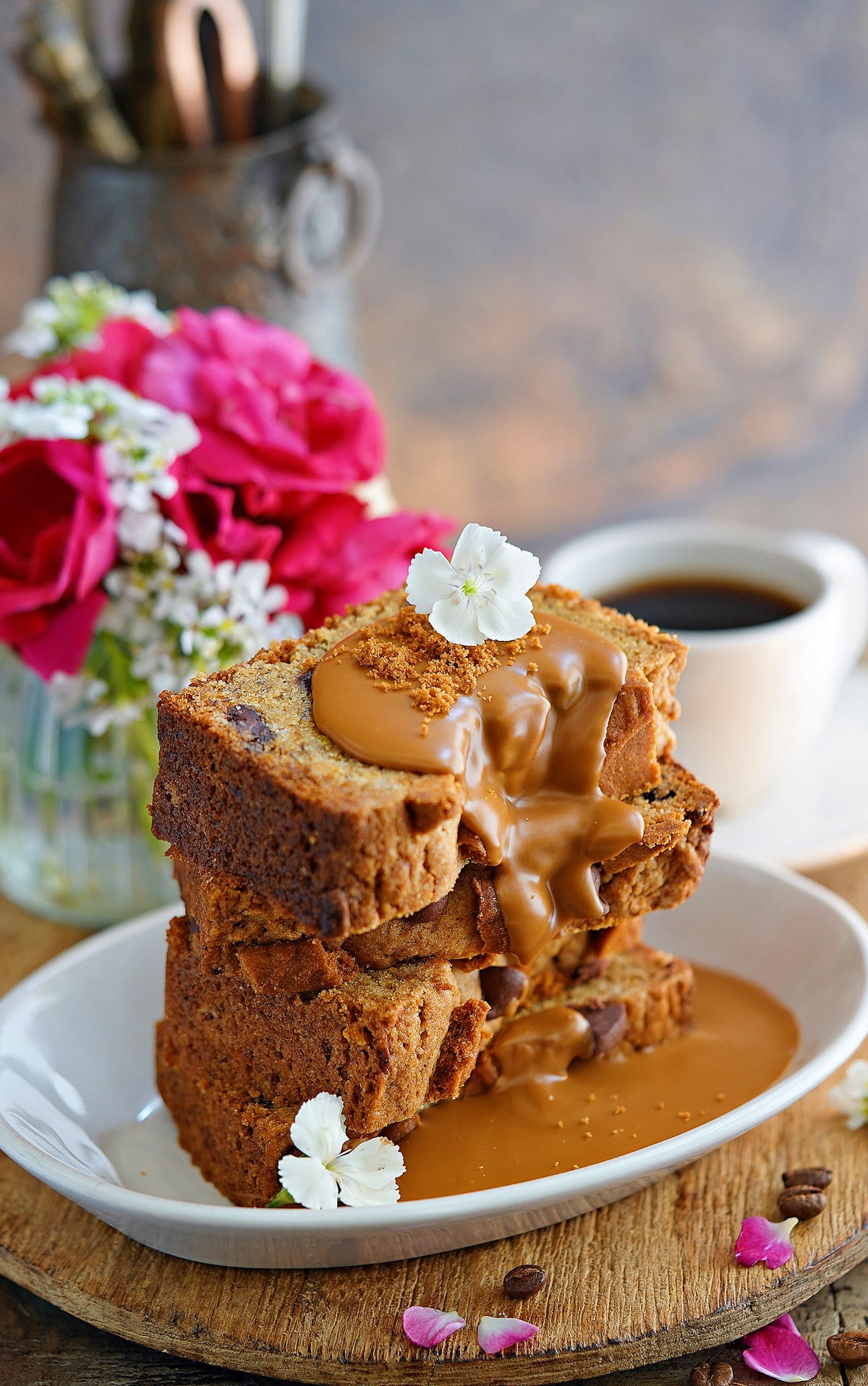Eggless Biscoff Banana Bread ... wholewheat, one bowl, fuss free and just so delicious