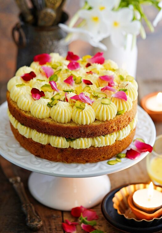 Eggless Saffron Persian Mawa Love Cake