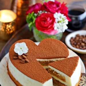 Eggless Tiramisu Heart Cake
