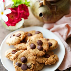 Wholegrain Eggless Chocolate Chip Walnut Cookies Recipe