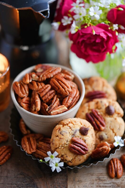 Best Eggless Pecan Wholegrain Chocolate Chip Cookies