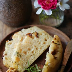 No Fuss No Knead Focaccia Recipe with walnuts, garlic and rosemary recipe