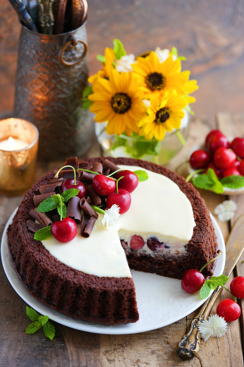 Eggless Black Forest Tart Cake