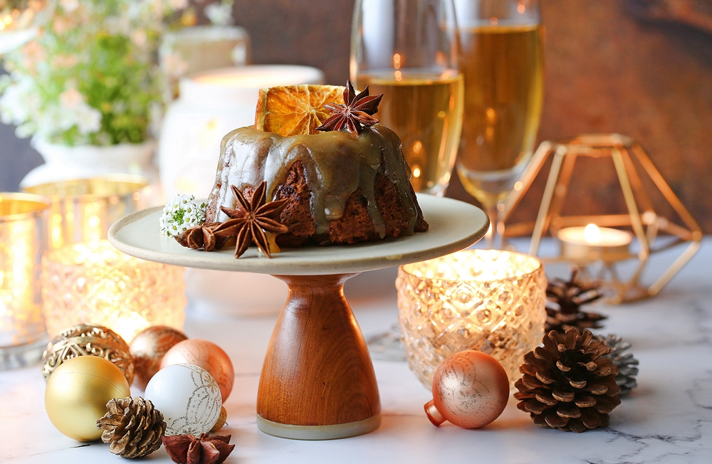 The Best Holiday Vegan Eggnog ... 7 basic ingredients to our fave bev! 4 Eggless Sticky Toffee Coffee Pudding