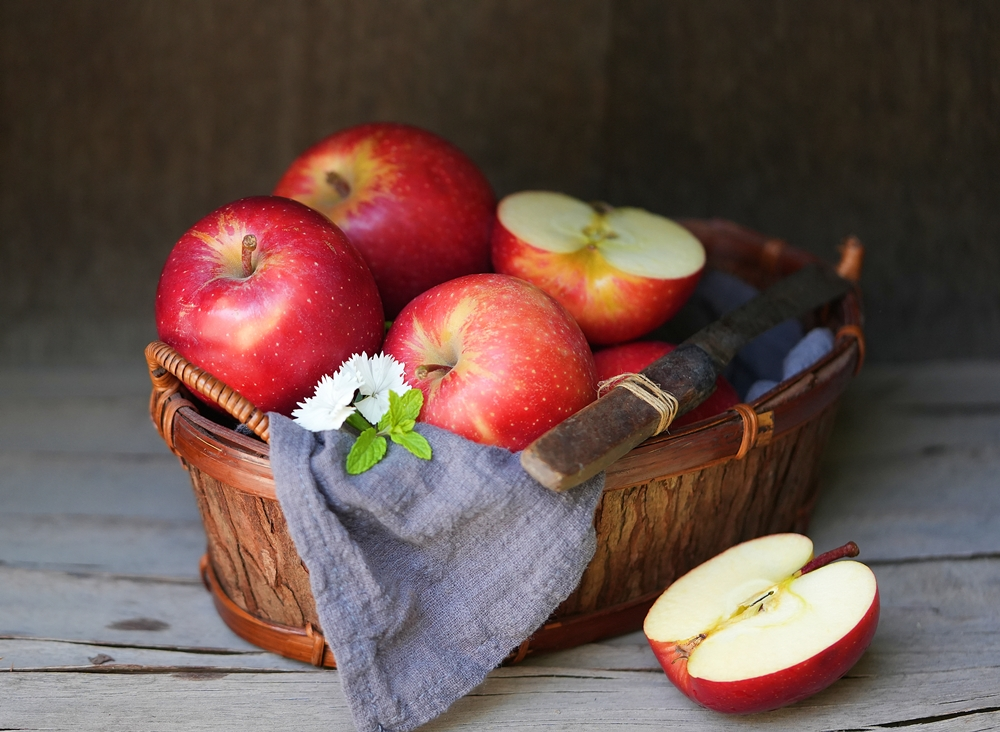 Addictive Caramel Apple Trifle ... sweetest summer dessert 6 Apples, Flash Gala from South Africa
