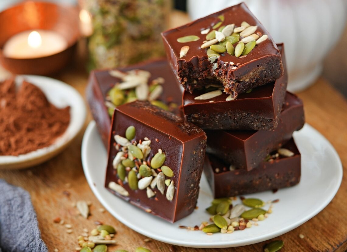 Healthy No-Flour Small Batch Date, Seed & Nut Brownie Bites