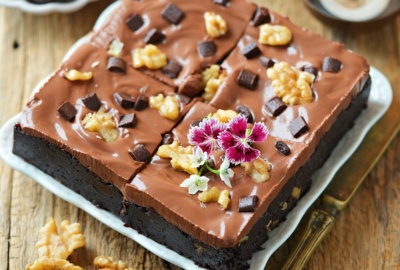 Fudgy Date & Nut Brownies - Vegan, No bake